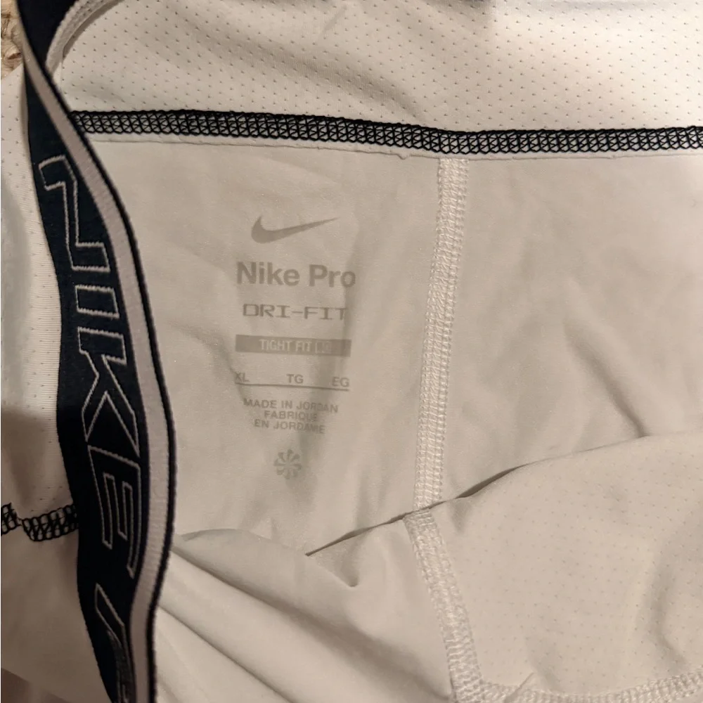 Nike Pro Men's White and Black Compression Tights